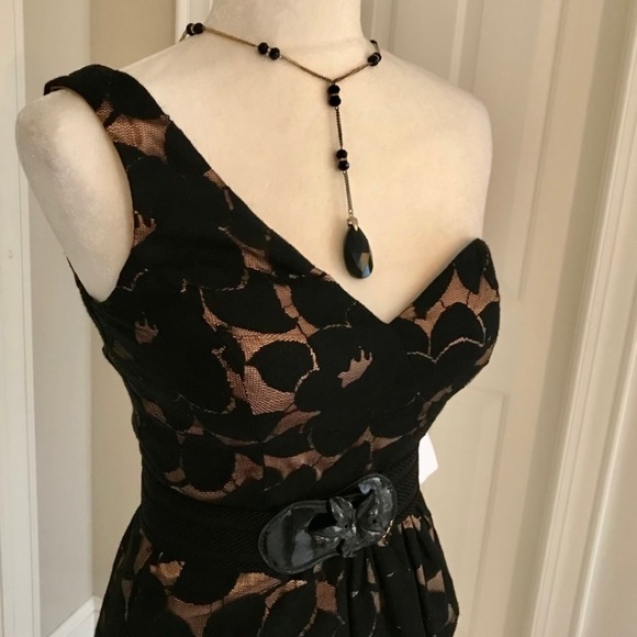 NWT Inspire Me One Shoulder Lace Dress With Ruffled Front and Belt - Picture 6 of 8